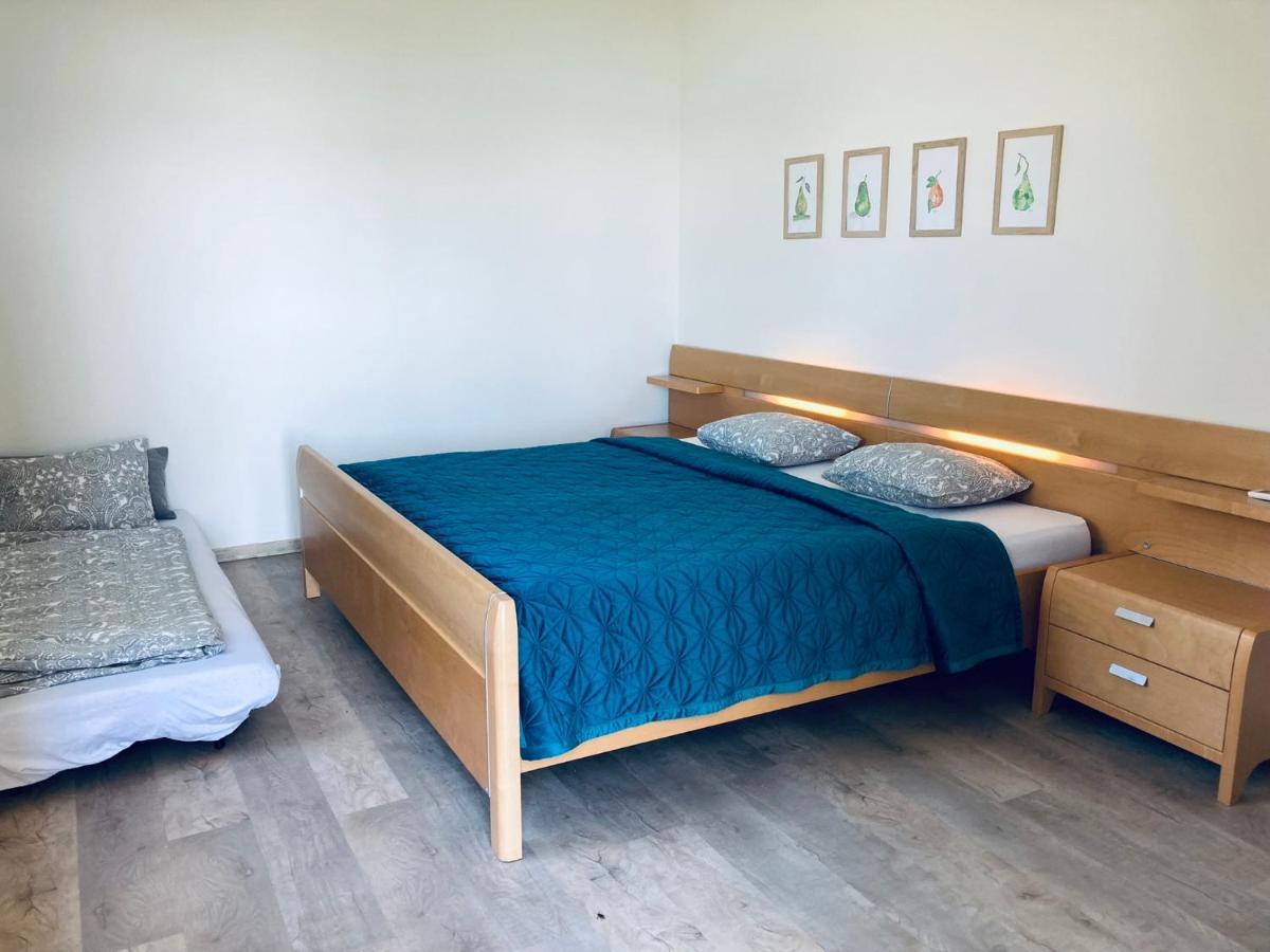 Edenkert Vendeghazak Hotel Pécsvárad Eksteriør billede